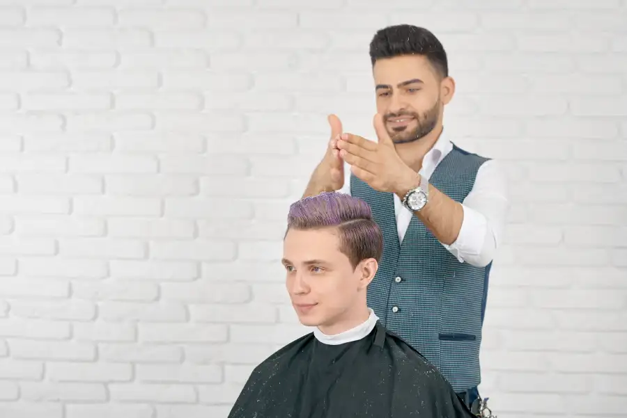 Common Hair Highlight Techniques Offered By Barbers in Lake Worth, FL