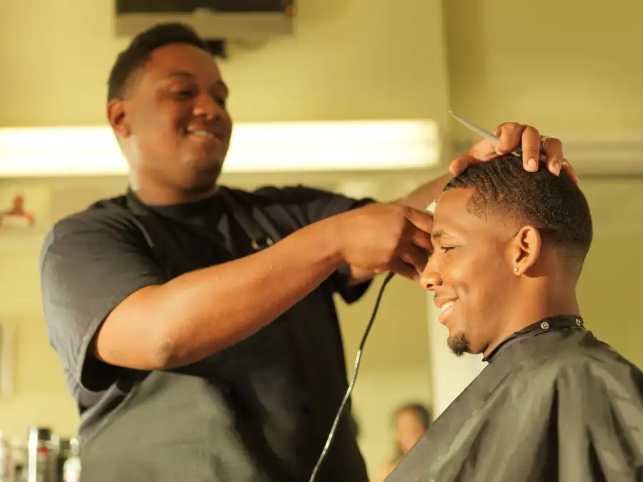How to Communicate Your Desired Men's Haircut to a Barber in Lake Worth, FL